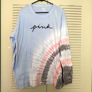 Women’s VS Pink Long Sleeve Shirt